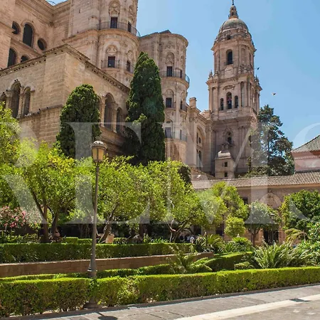 Bright Near The Historic Center By Rems * Malaga
